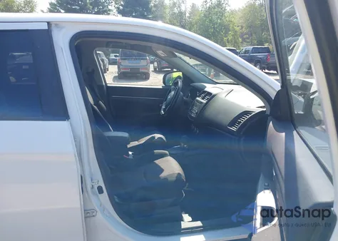 2017 Mitsubishi Outlander Sport 2.0 Es из США, поврежденный, VIN JA4AP3AU0HZ021001